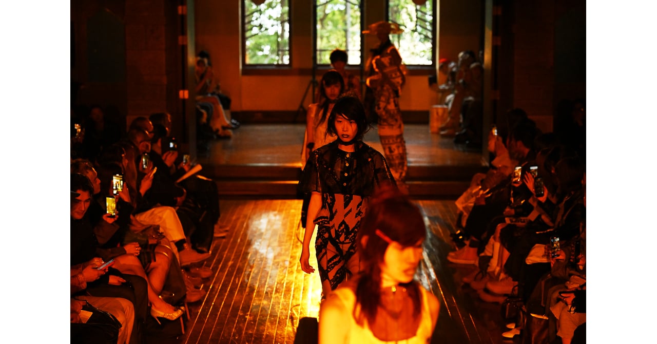 YUEQI QI 2026年秋冬コレクション | 東京 | 画像144枚 - FASHIONSNAP