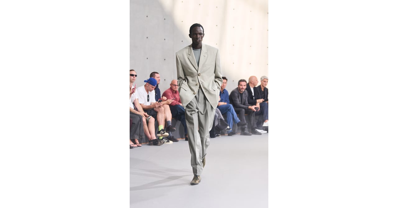 SAINT LAURENT -Men's- 2027年春夏コレクション | パリ | 画像40枚