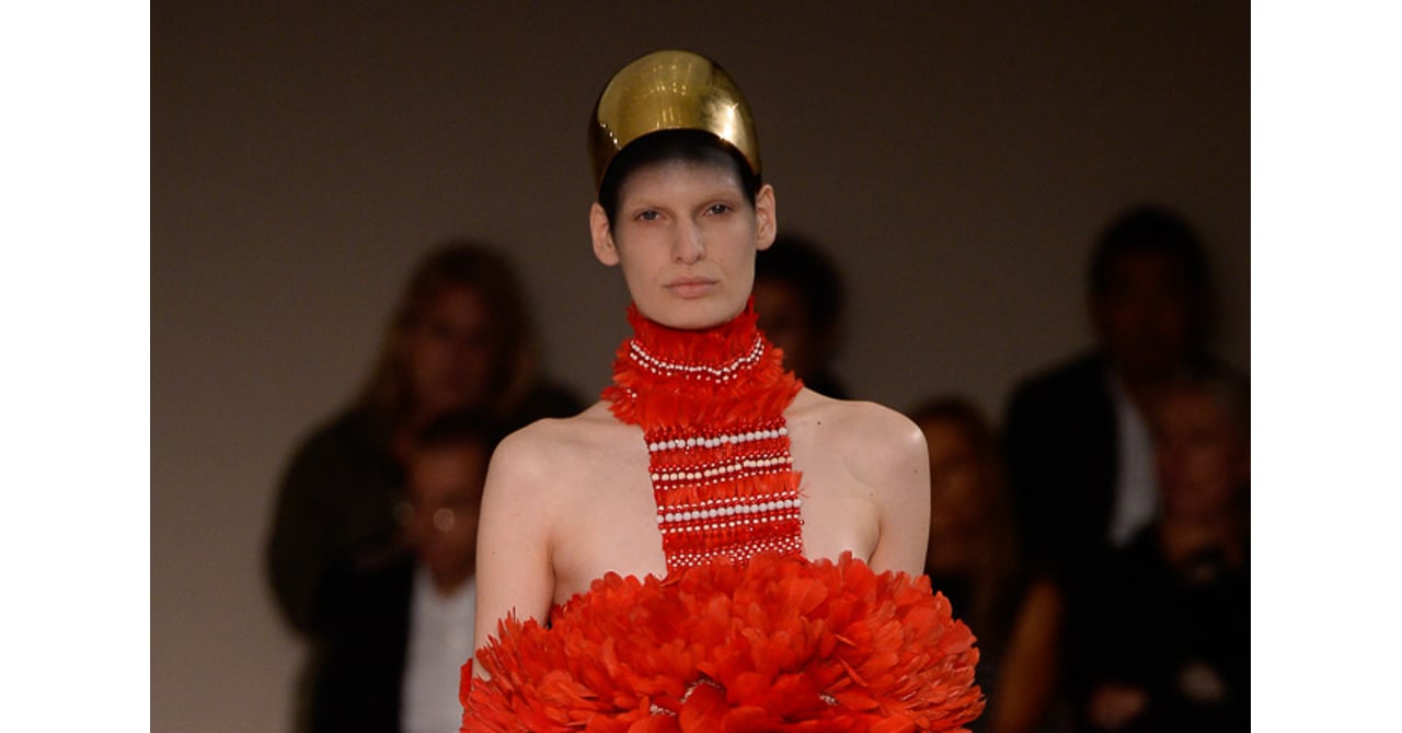 Alexander McQueen 2014春夏 | ロンドン | 画像32枚 - FASHIONSNAP