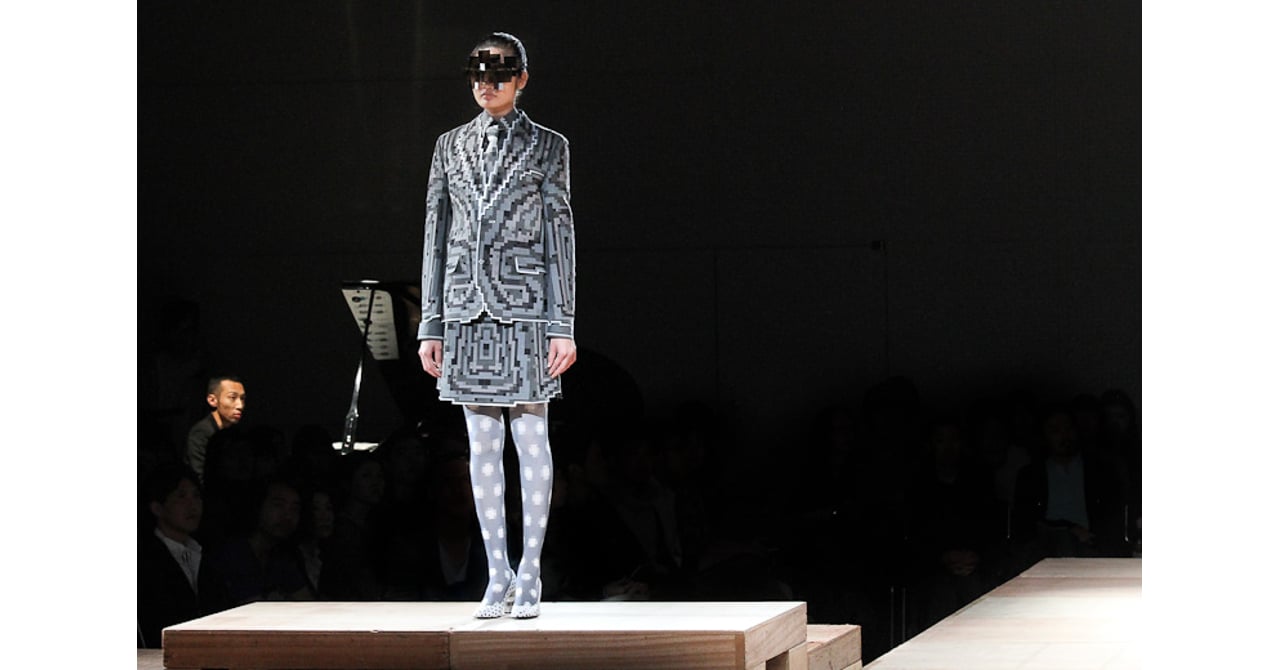 2011 ANREALAGE ピクセル柄 パンツ anrealage-1112AW_01-2.jpg
