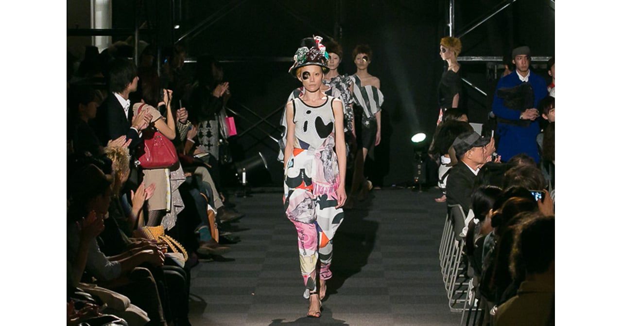 NOZOMI ISHIGURO Haute Couture 2014春夏 | 東京 | 画像19枚 - FASHIONSNAP