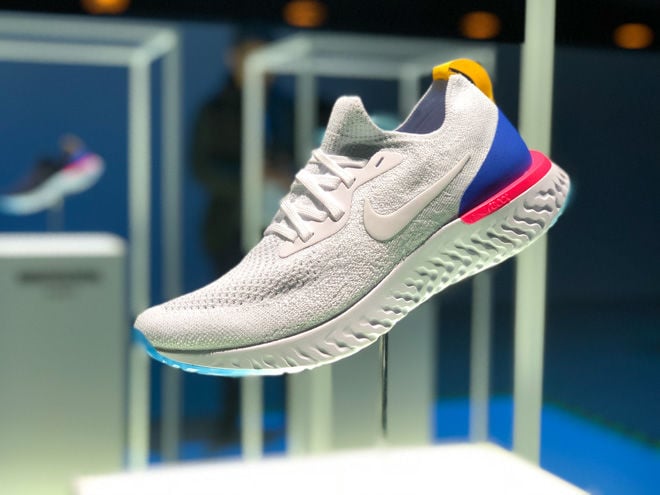 nikereact_002.jpg