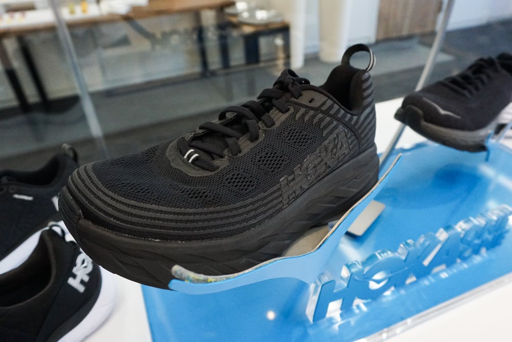 hokaoneone_18aw_20180528_003.jpg