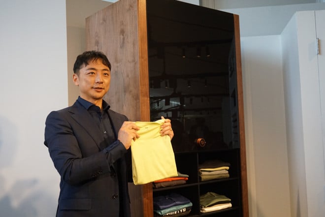 世界初の全自動衣類折りたたみ機「ランドロイド」を開発した