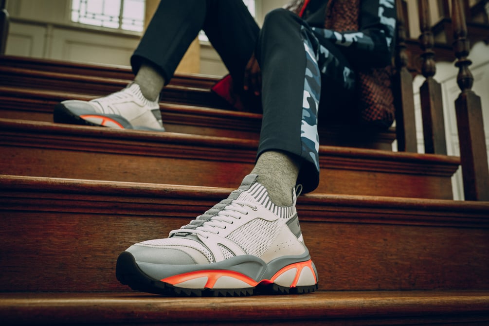 mk_mens_sneaker_20191005_013.jpg