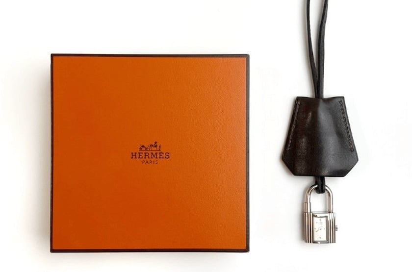 HERMES レザークロシェット 春バーゲン