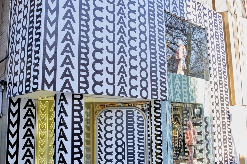 Marc Jacobs ジャケット マークジェイコブス monogram マーク ジェイコブスのポップアップが表参道にオープン、THE MONOGRAM