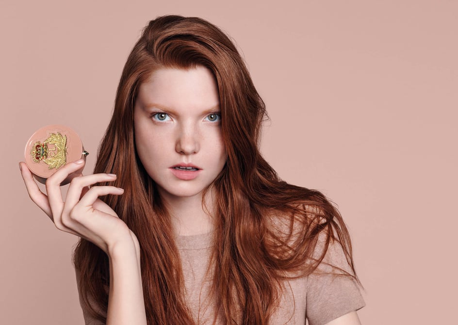 クリスチャンルブタン フェイスパウダー タンフェティッシュ ラプードル マティフィアント レフィル 00-Unique