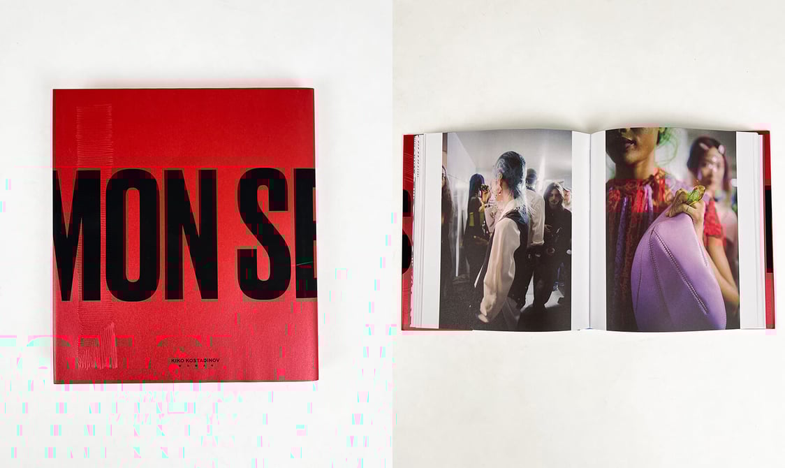 キコ・コスタディノフ」のバックステージを記録した写真集が発売