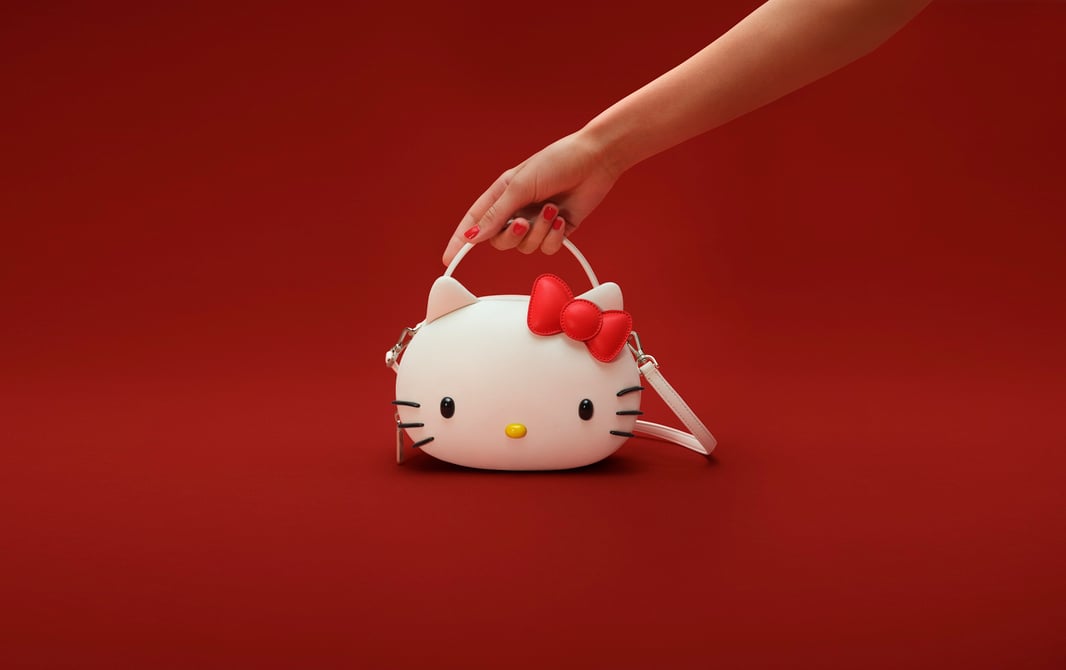 hello-kitty-kate-spade-001-