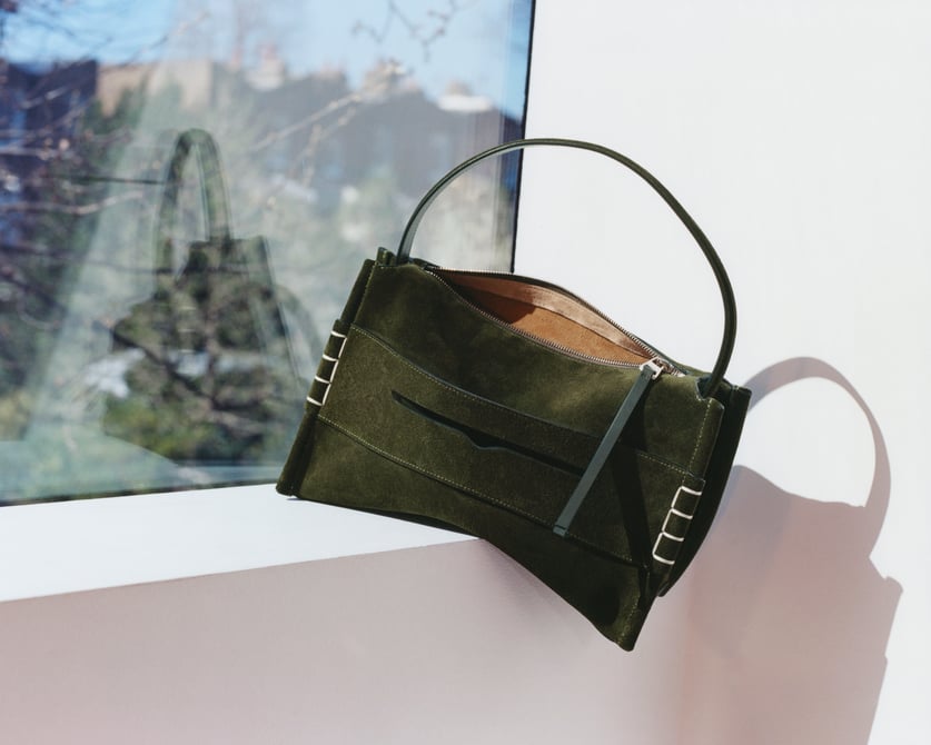 【関税込み】JW Anderson ブラウン ローファー バッグ JW アンダーソンが新作「ローファーバッグ」を発売、靴の