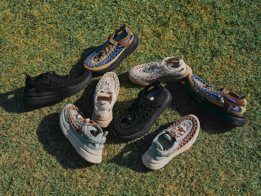 KEEN「ユニーク ダブルケー」：独自のソールテクノロジー「KEEN.CURVE」で歩行を革新！快適性とパフォーマンスを両立