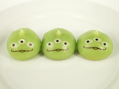 東京ディズニーシーの新商品「リトルグリーンまん」 東京ディズニーシーの新商品「リトルグリーンまん」
