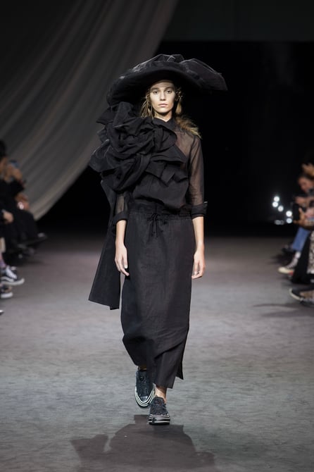 Yohji Yamamoto -Women's- 2020年春夏 | パリ | 画像49枚