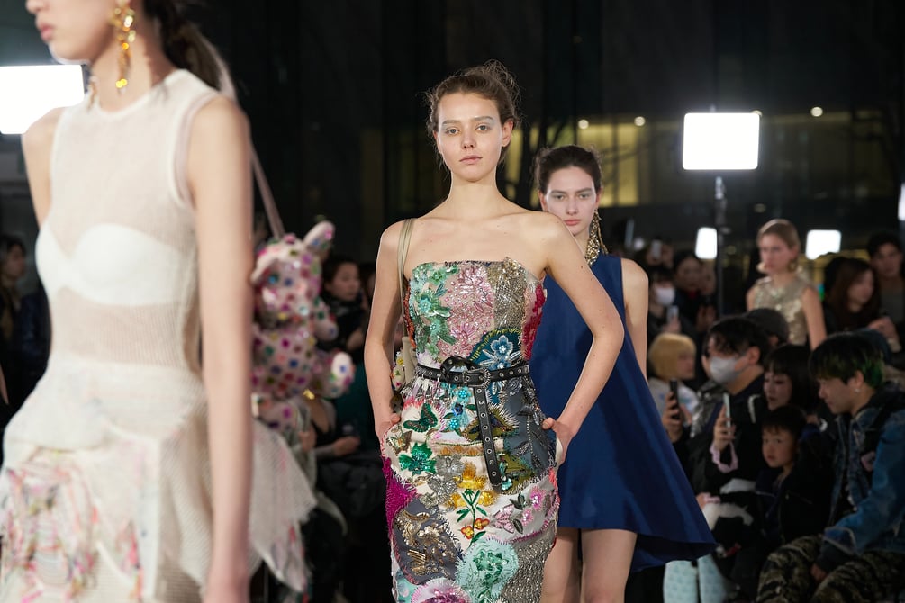 HEAVEN TANUDIREDJA 2025年秋冬コレクション | 東京 | 画像93枚