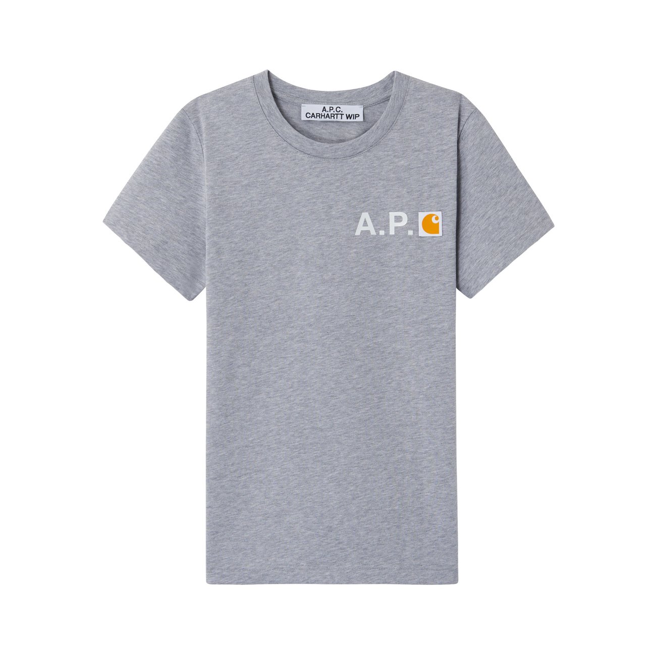 A.P.C.」コラボプロジェクトでカーハート WIPとタッグ、Cロゴが融合