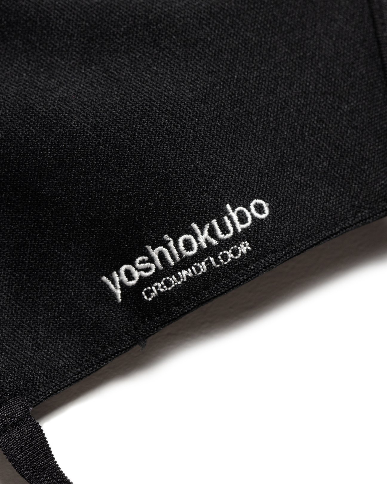 yoshiokubo マスクとストラップ