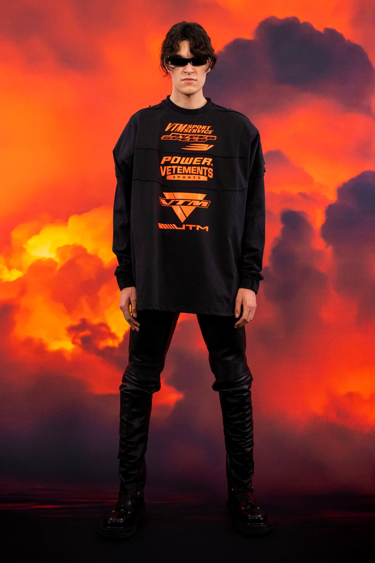 VETEMENTS 2021-22年秋冬コレクション