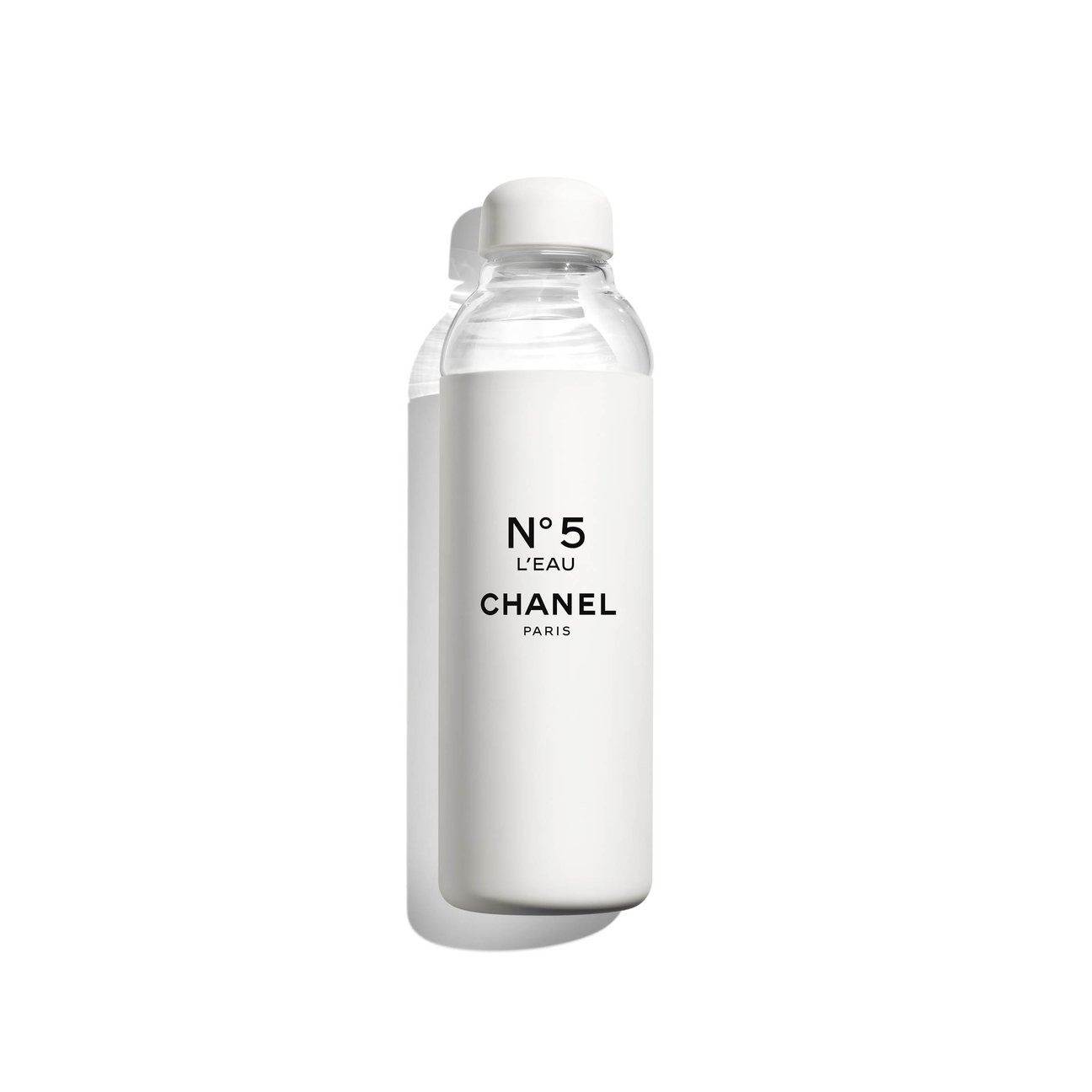 シャネル N°5」100周年記念アイテム発売、ファクトリーを