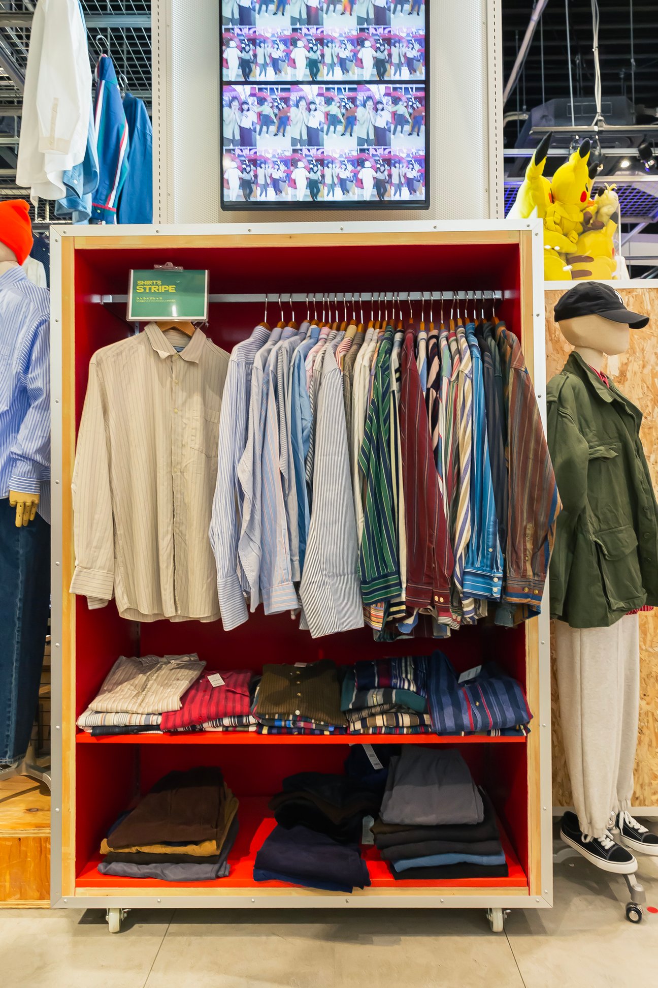 原宿竹下通り店の古着売場