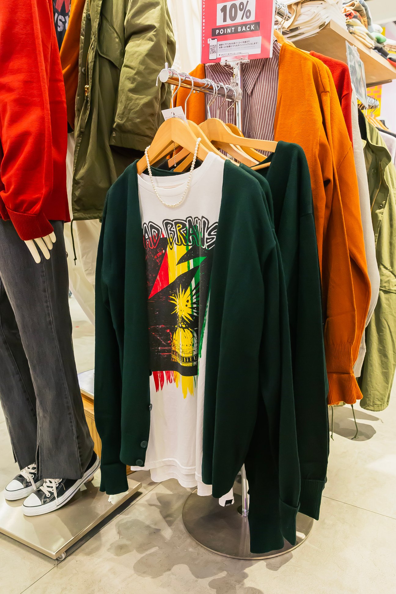 古着×オリジナル商品のミックスコーディネート