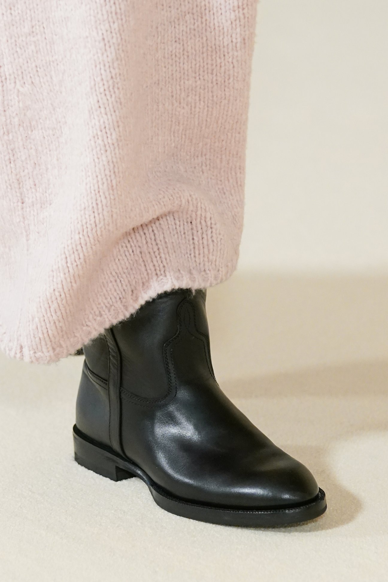 「オーラリー」2022-23年秋冬コレクション