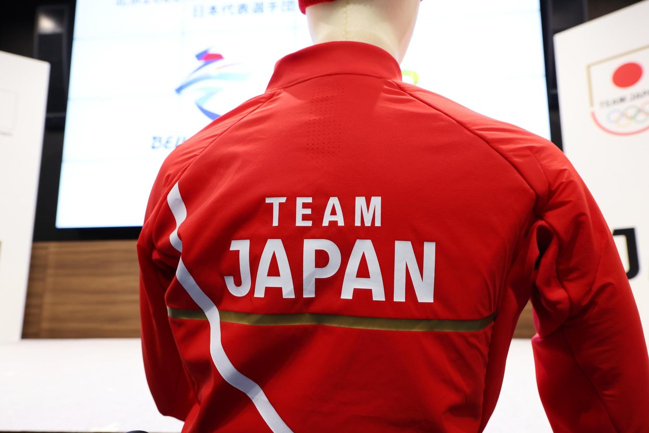 日本 オリンピック デサント