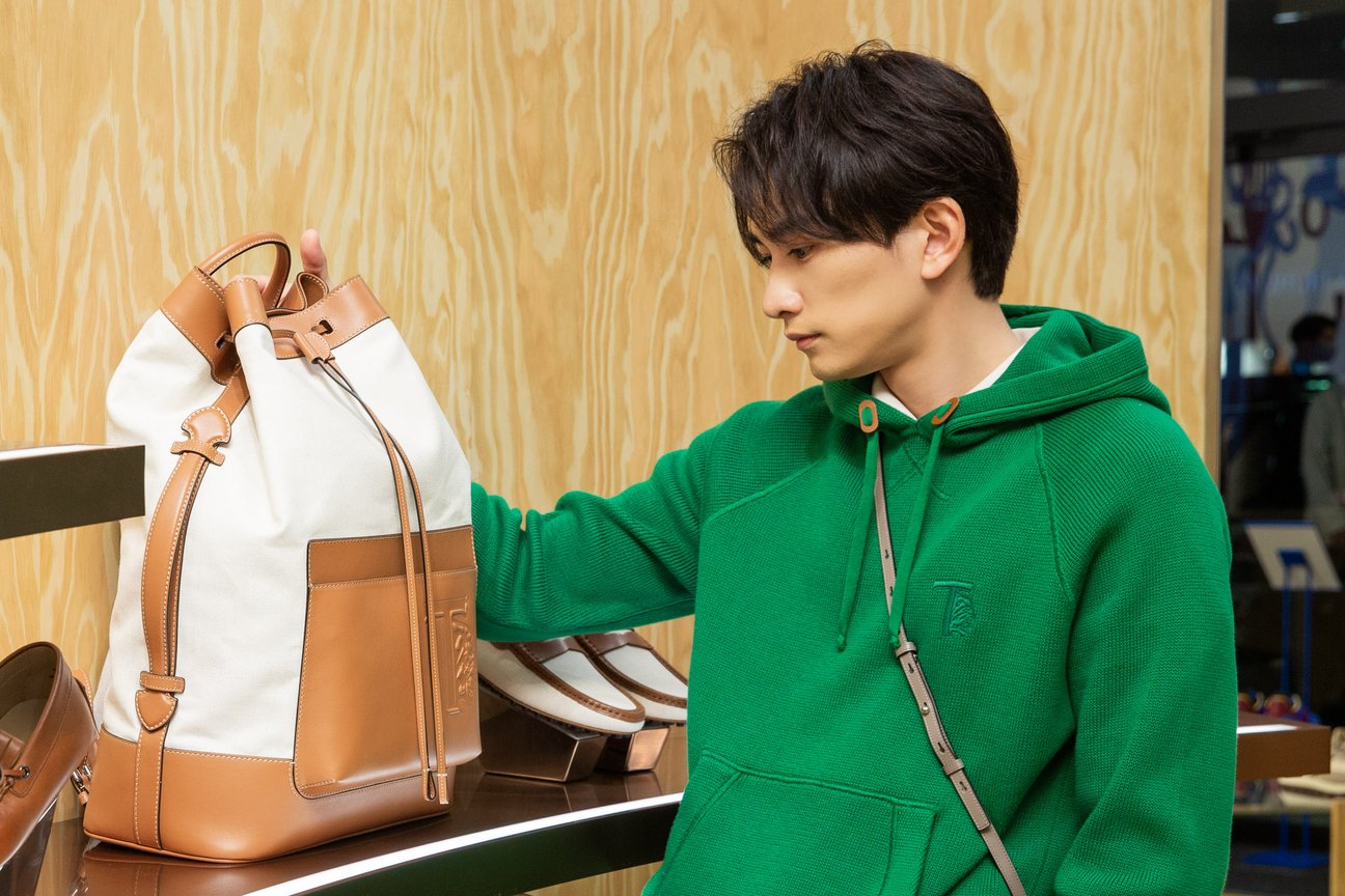 町田啓太 トッズ ポップアップ