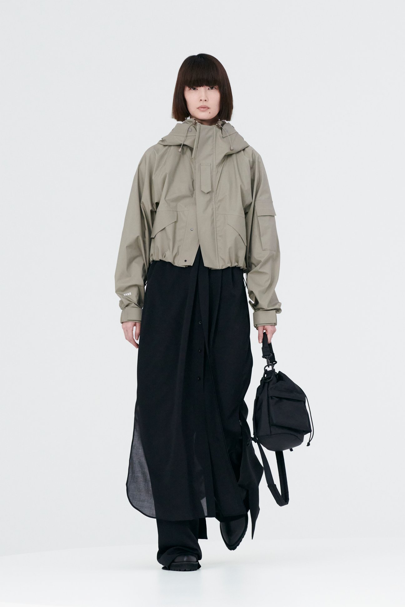 HYKEの2022AWコレクション