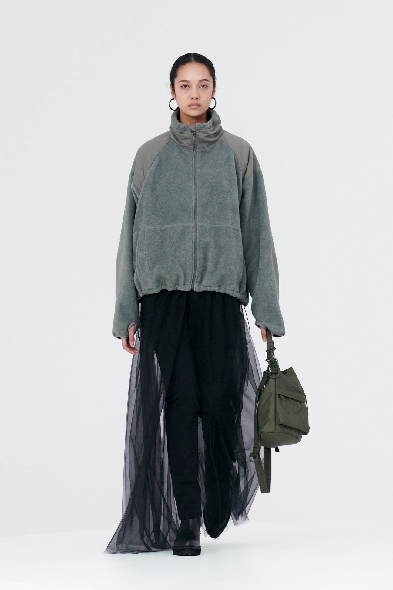 HYKEの2022AWコレクション