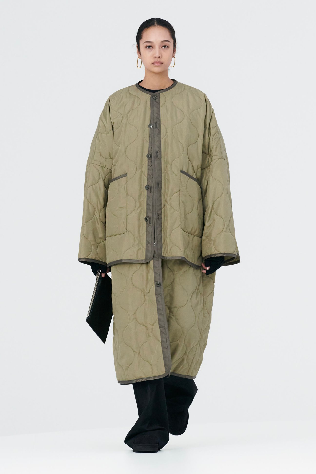 HYKEの2022AWコレクション