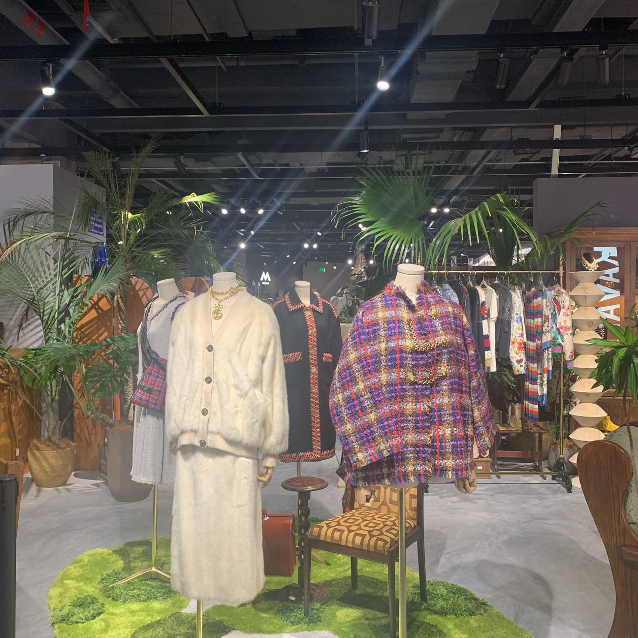 マイルズマーケットの店内