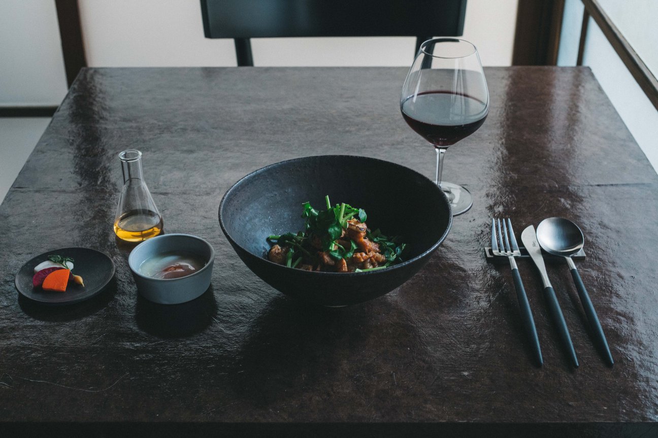 「エンソウ」内レストランで提供される料理