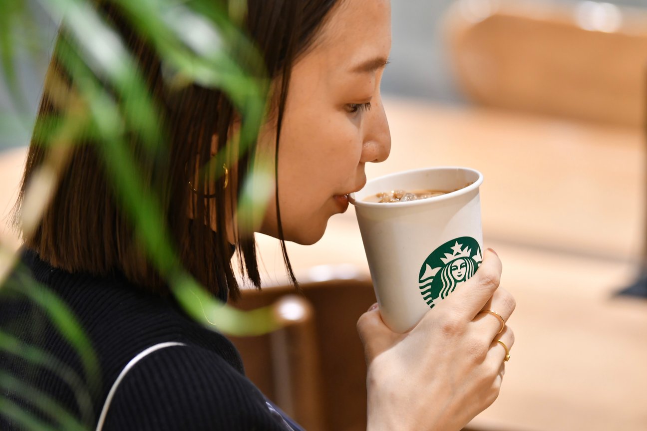 アイスビバレッジのリッド(蓋)なし提供のイメージ画像