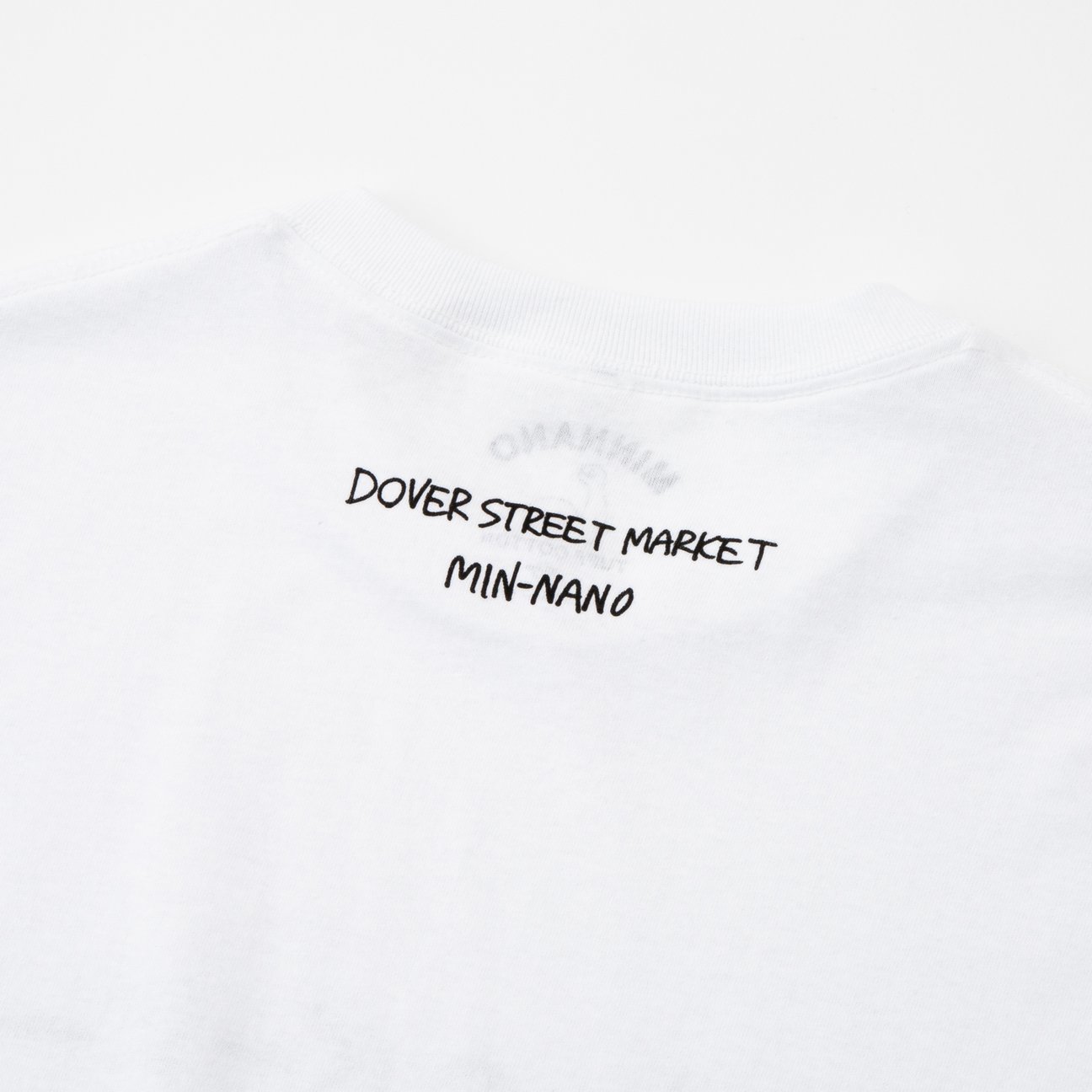 加賀美健デザインのTシャツ