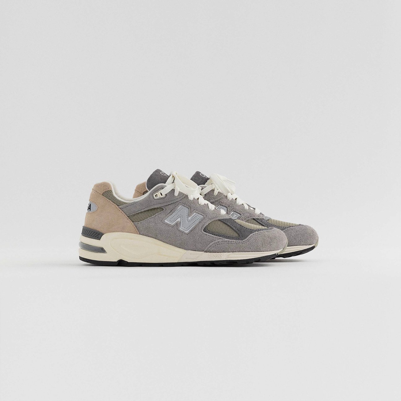 ニューバランスMade in USA コレクションの「990v2」