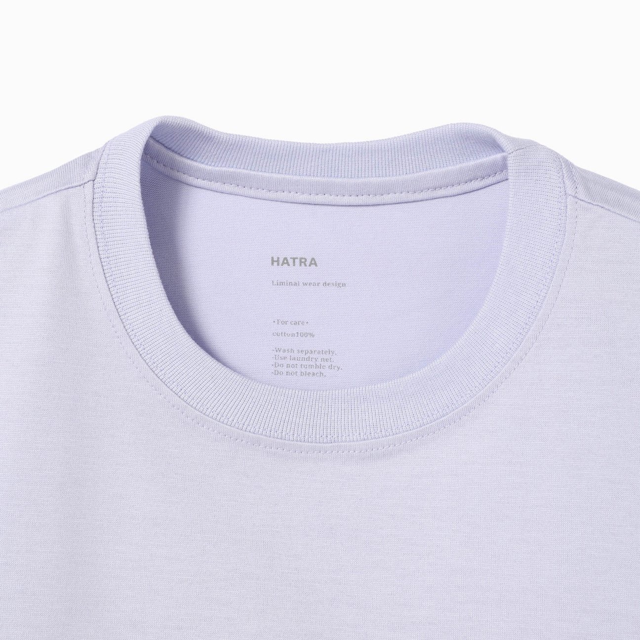 ハトラのラベンダーカラーのTシャツ
