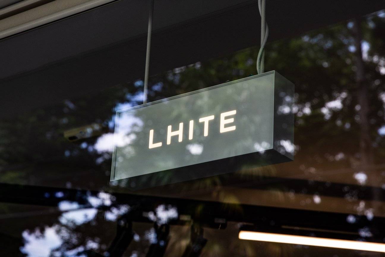 ブランの直営店の内観