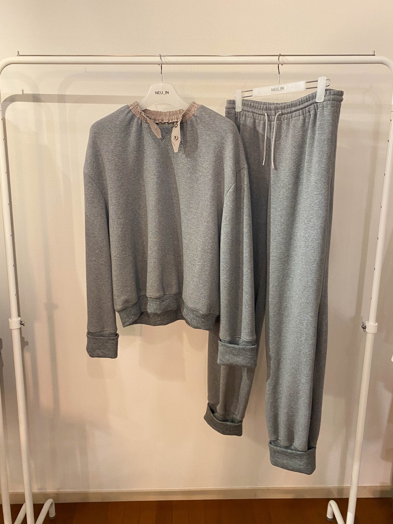 韓国発の新鋭ブランド「ニューイン」のアイテム