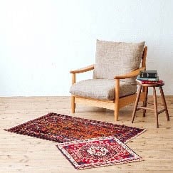 イラン発ラグ専門店レイアウトのヴィジュアル