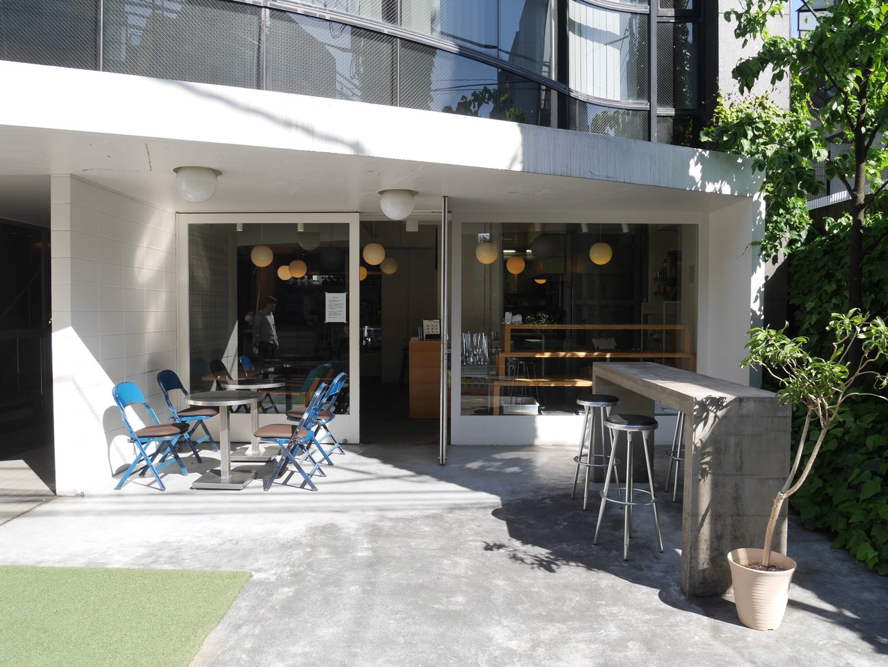 表参道のカフェ「パンとエスプレッソと」外観