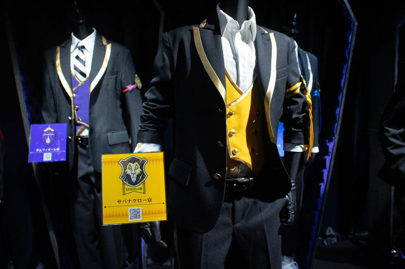 デザイナーズコスチュームを展開するコスパ エッセンシャルズ