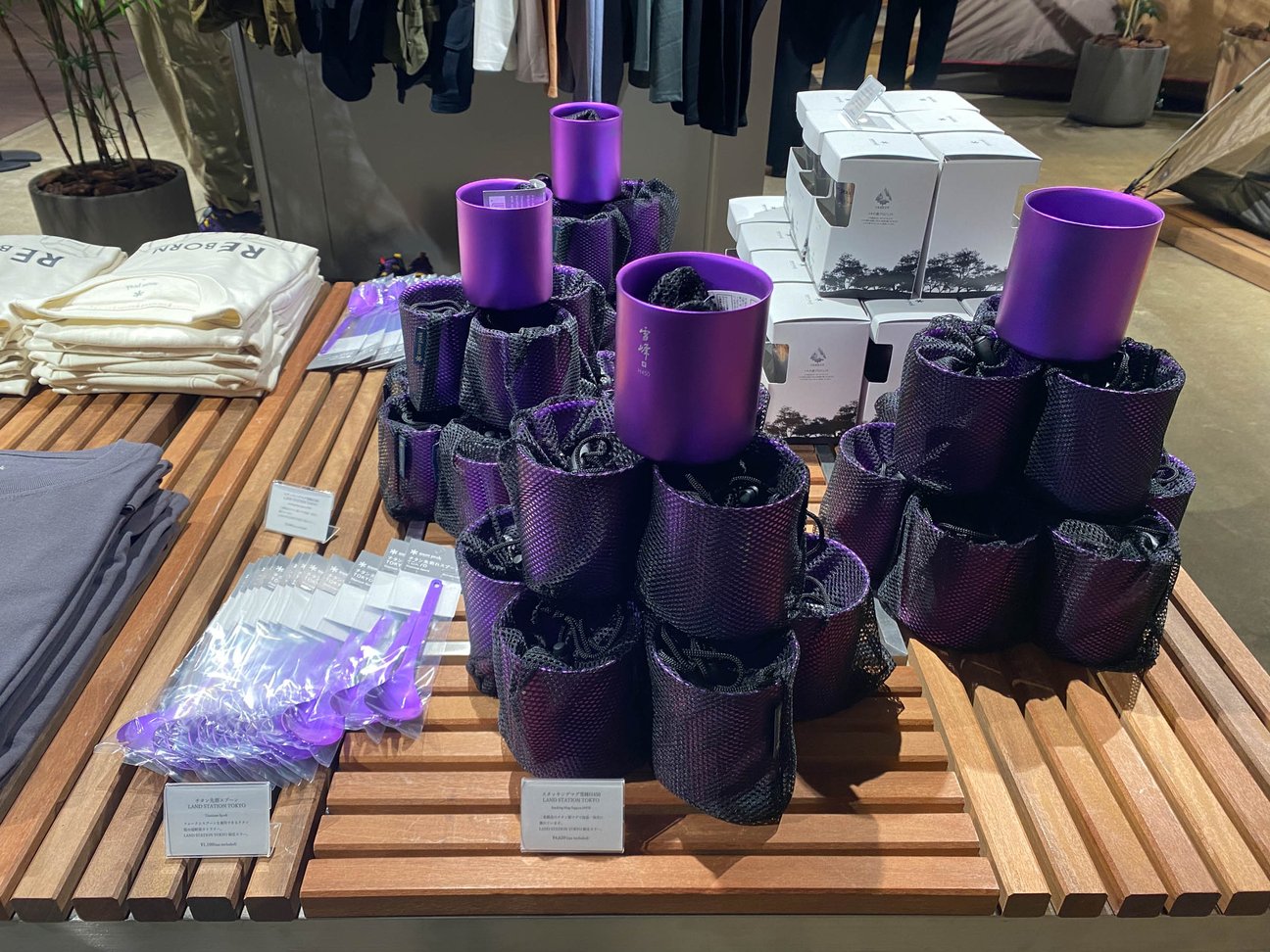 スノーピーク ランドステーション東京がオープン カフェを併設