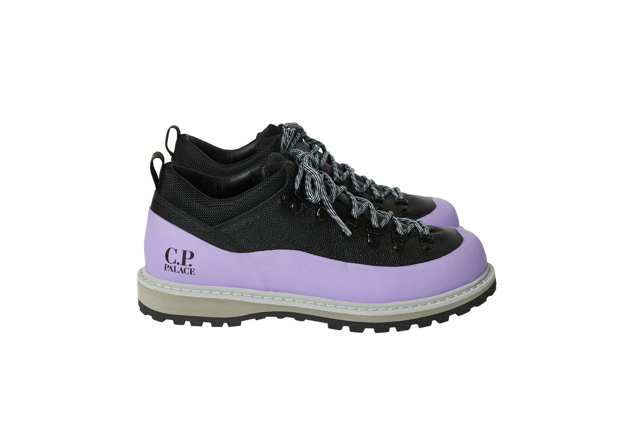C.P. COMPANYとのコラボアイテム