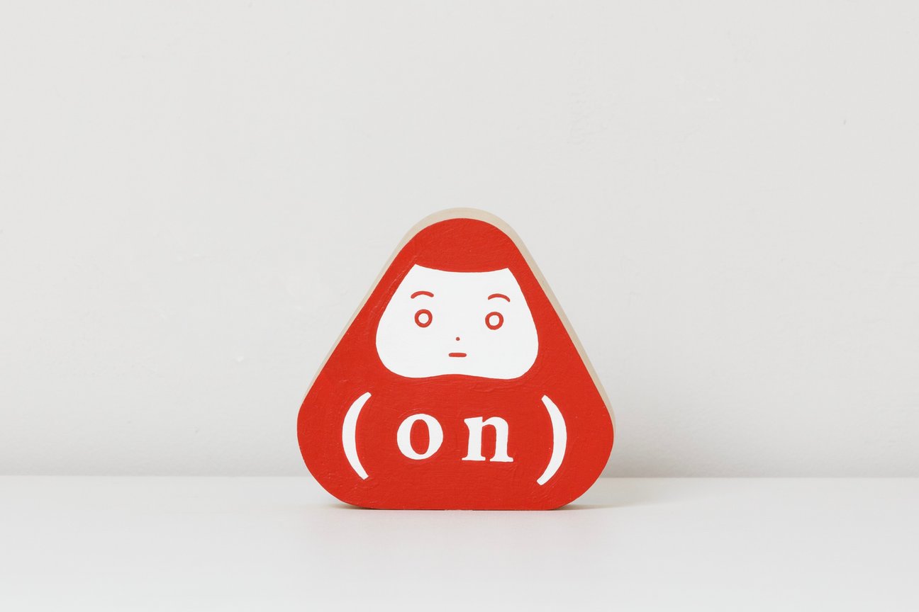 Ʒ`