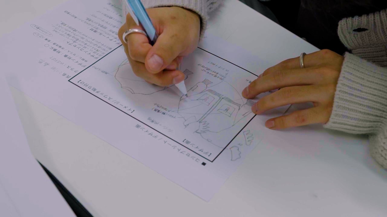 バンタンデザイン研究所の学生たちが挑む、服作りの舞台裏