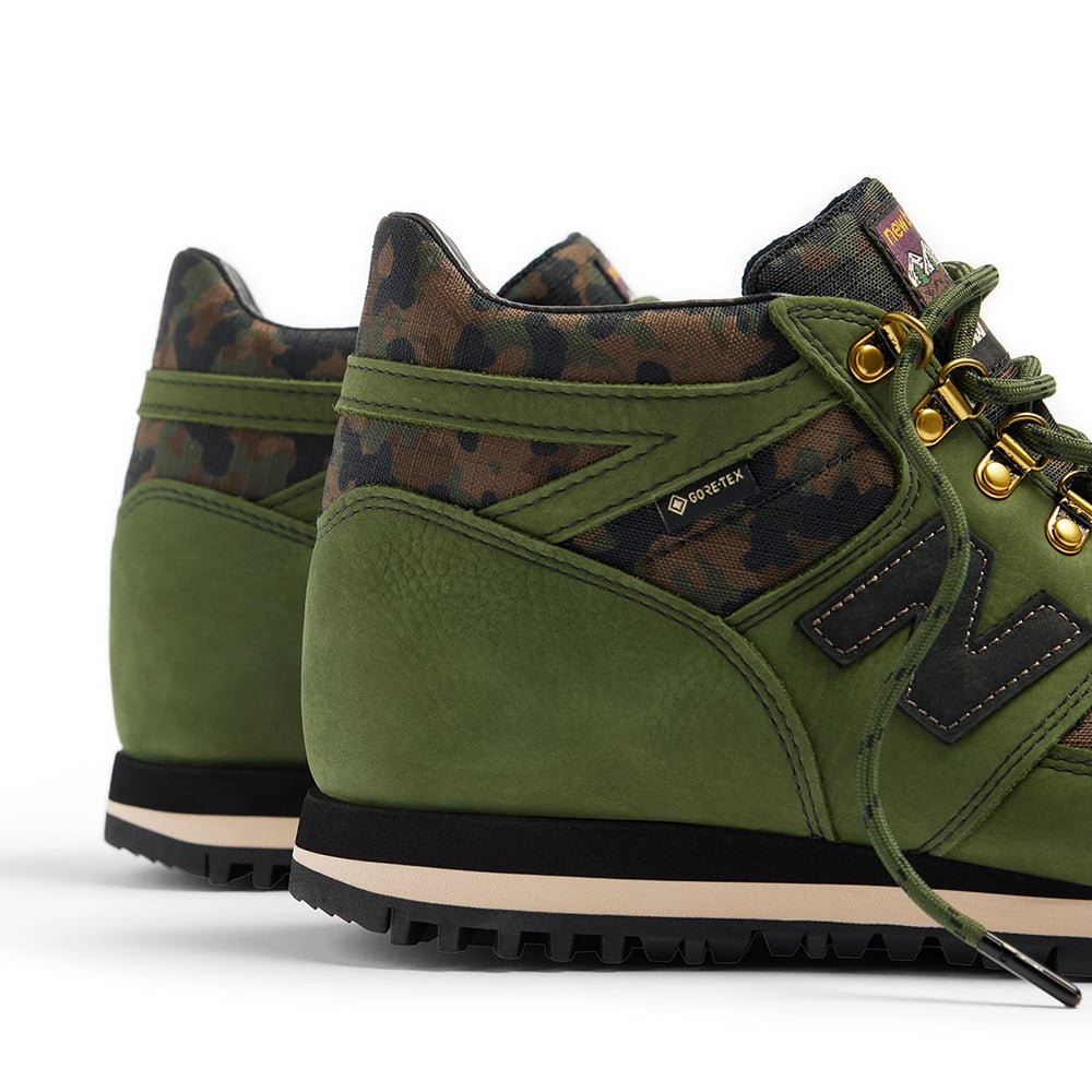 New Balance Rainier