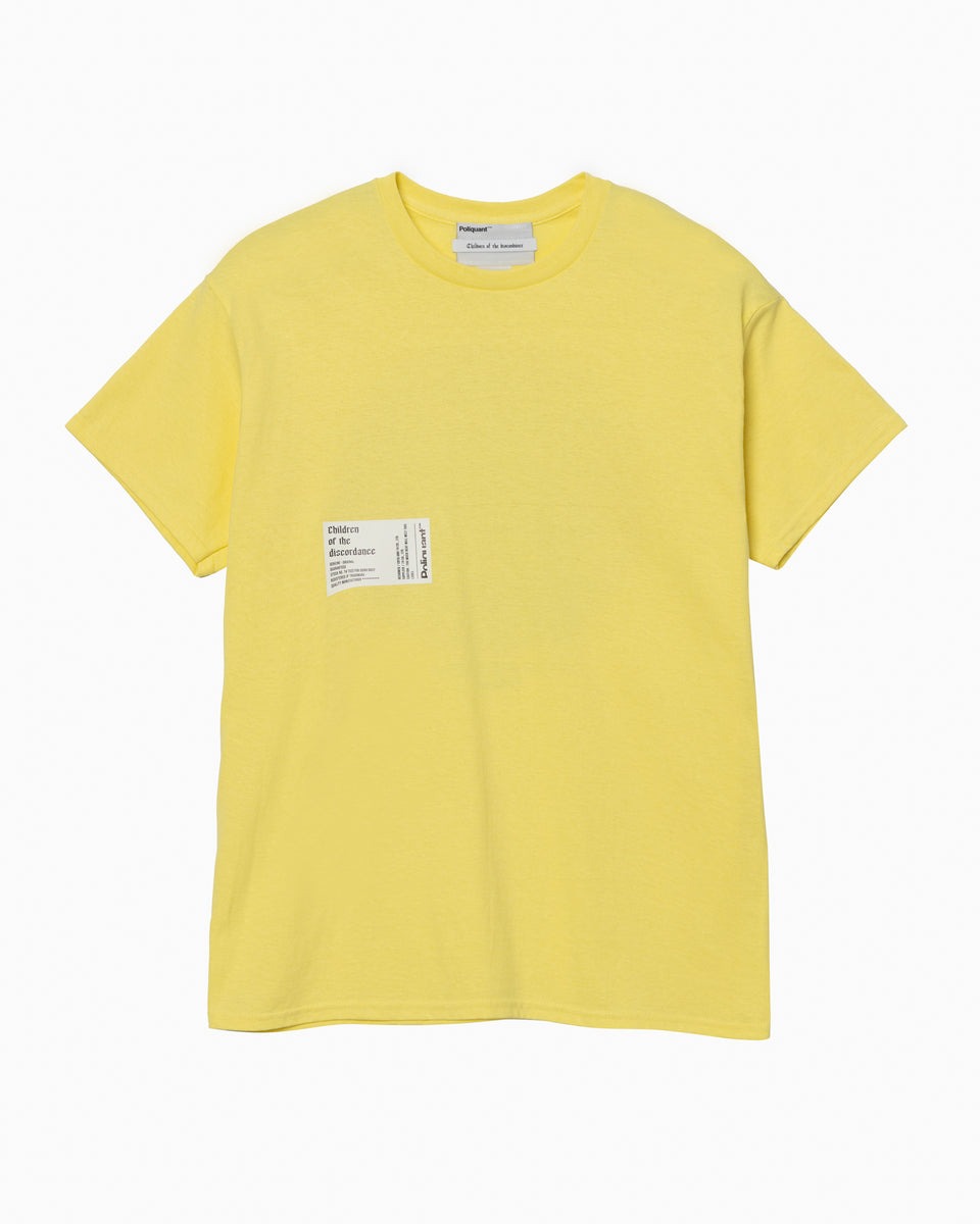 イエローのTシャツ