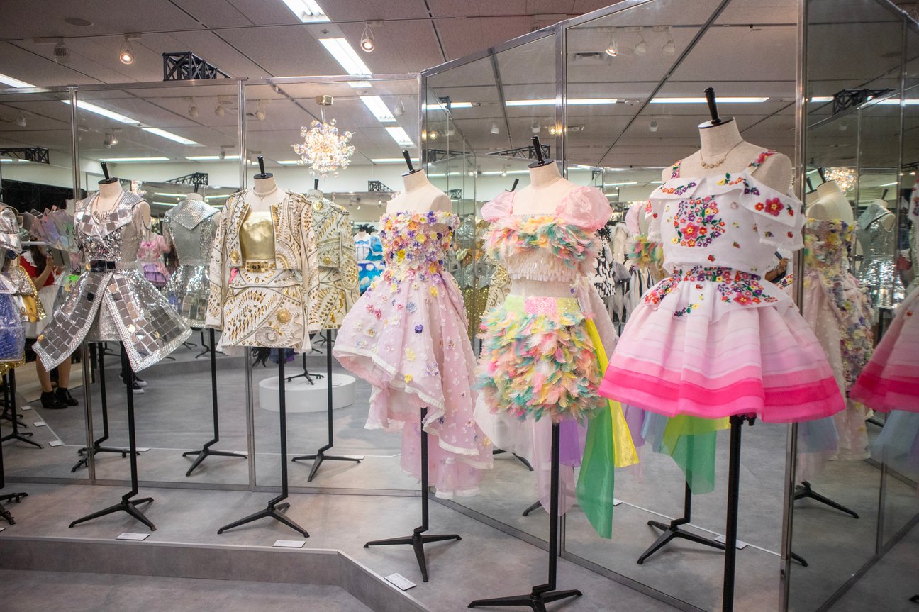 「AKB48大衣装展」内部を初公開