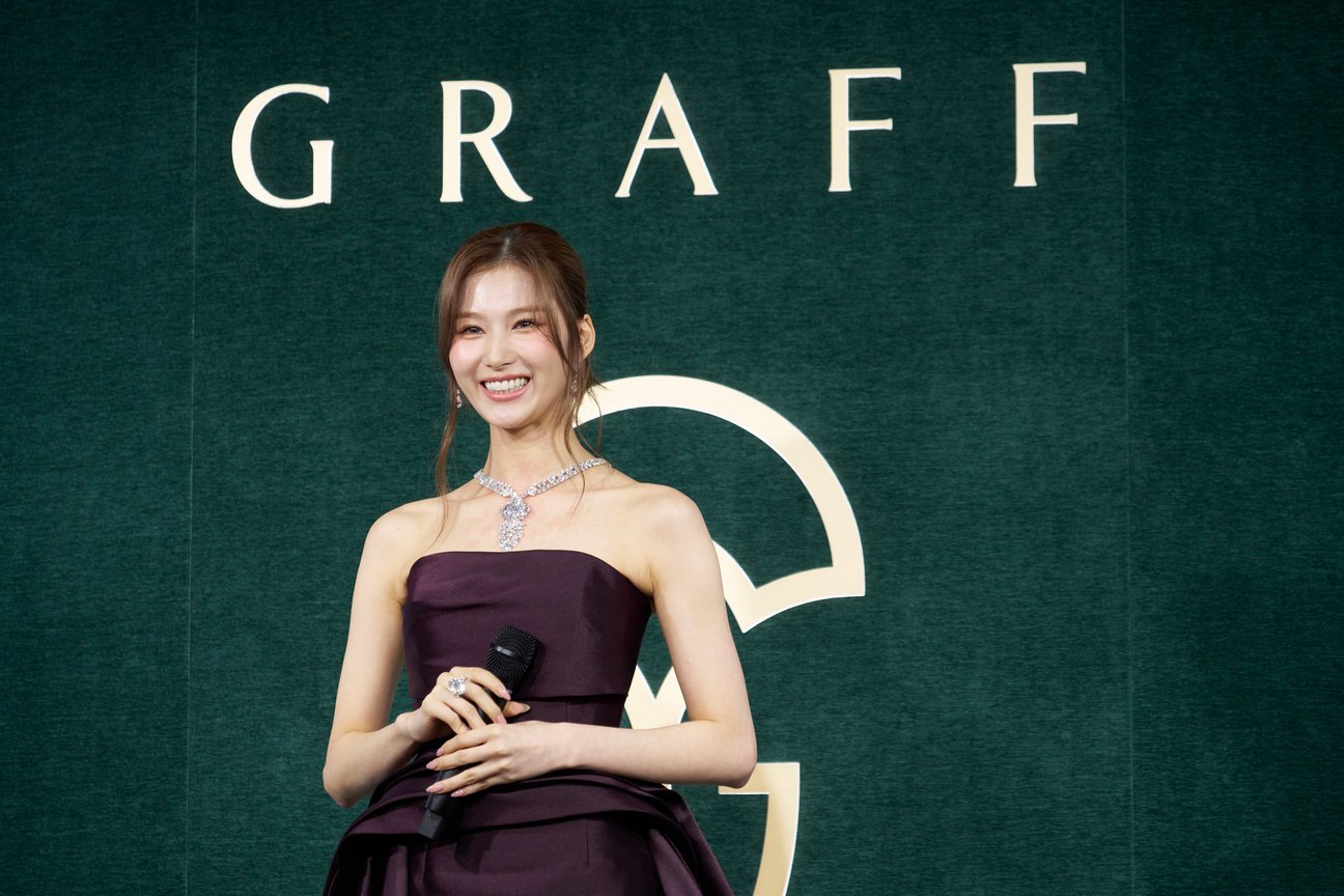 TWICE SANA x Graff: 新グローバルキャンペーン第2章